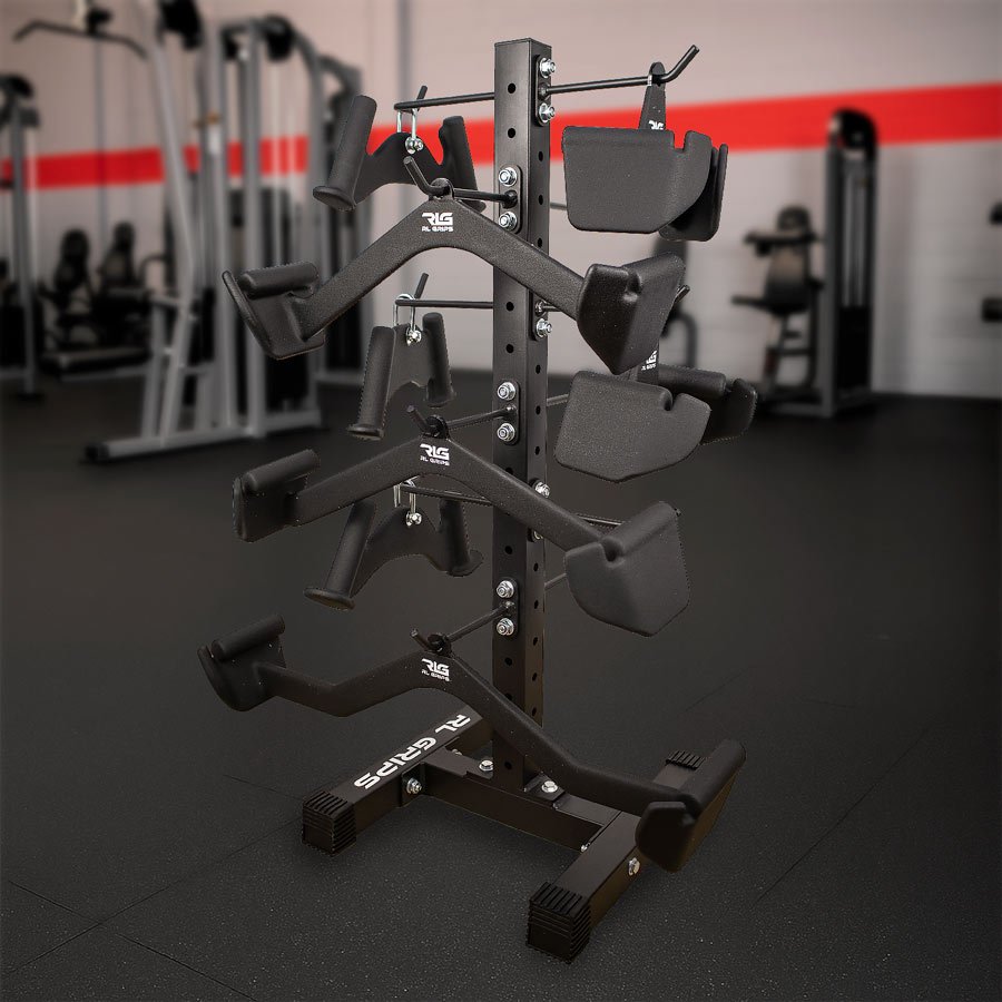 rack de agarres en sala de gimnasio